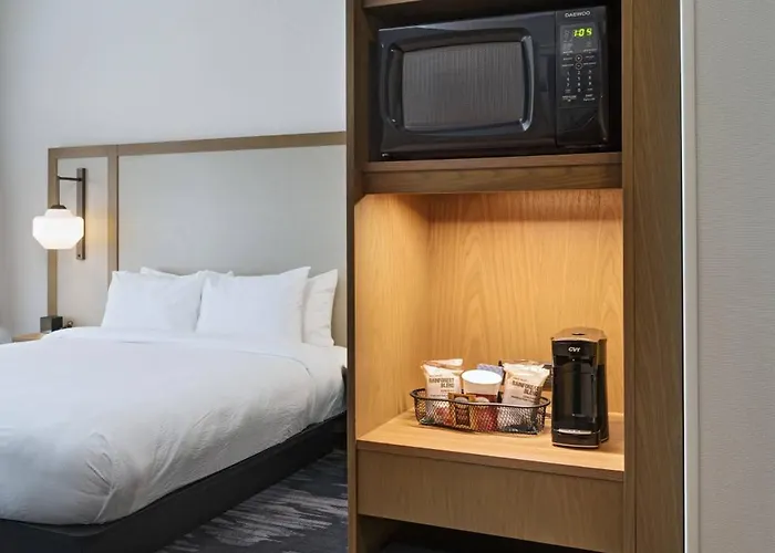 Fairfield Inn & Suites By Marriott Stony Creek