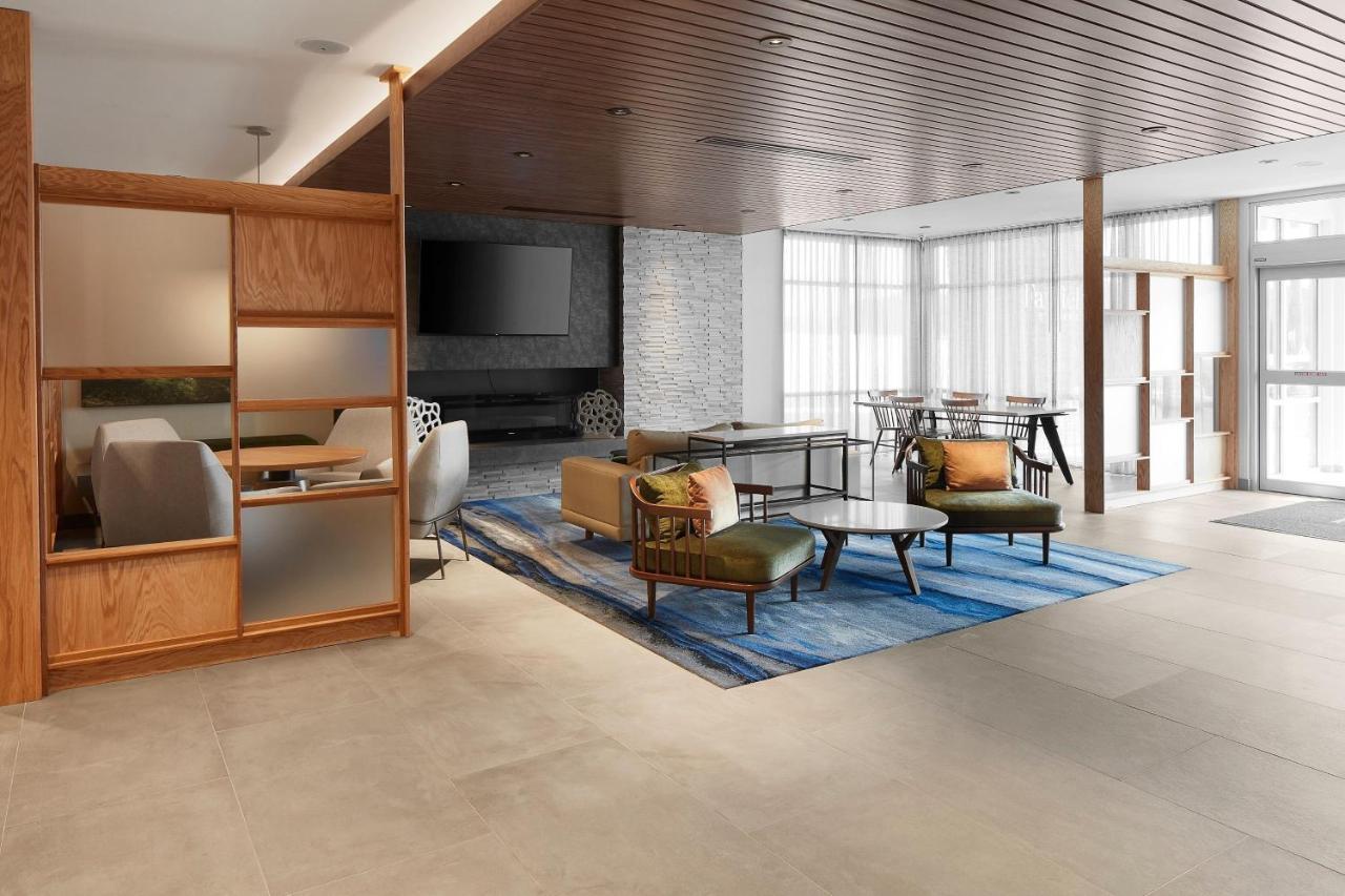 Hotel Fairfield & By Marriott Stony Creek