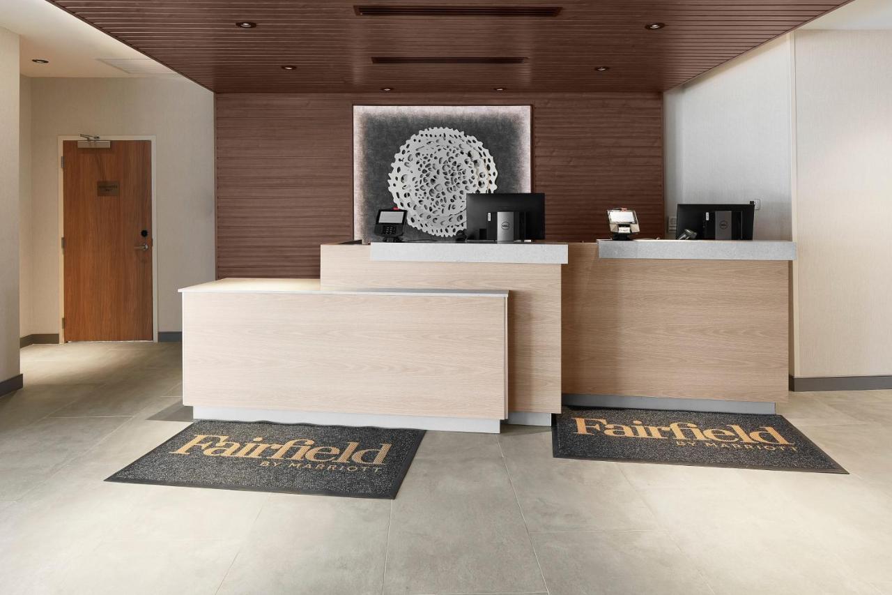 Hotel Fairfield & By Marriott Stony Creek